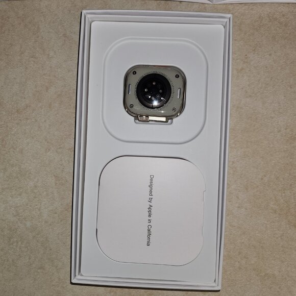 Apple wrist watches - Picture 4 of 5